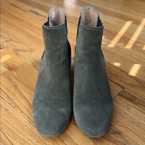 Madewel Olive Suede Chelsea Boots
